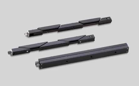 Torque-limiting card-lok retainers