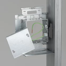 PH41902.png On stud OBB4 assembly