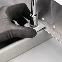 PH42938.png nVent Caddy Ladder Tray Clip, LTC