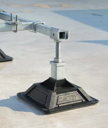 PH34841.png CADDY Pyramid Light-Duty Equipment Support