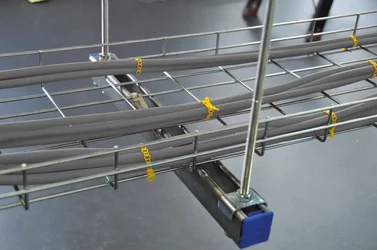 PH40823.png PH40823.jpg image