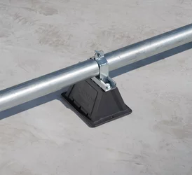 PH35533.png CADDY Pyramid Rooftop Conduit Support