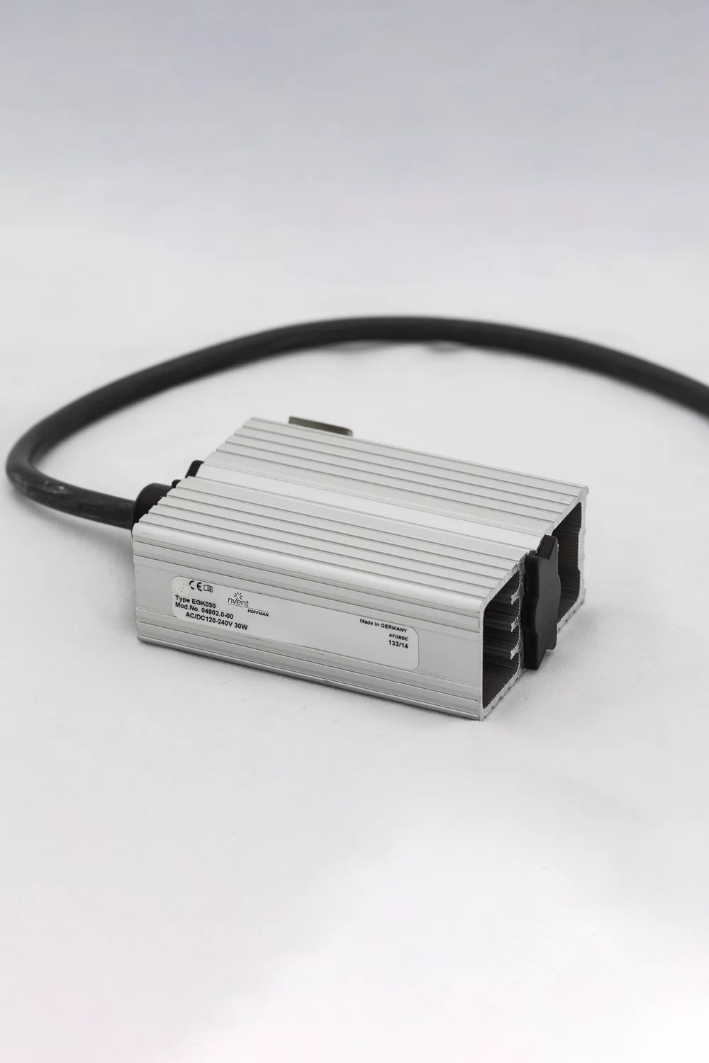 Anti condensation small heater